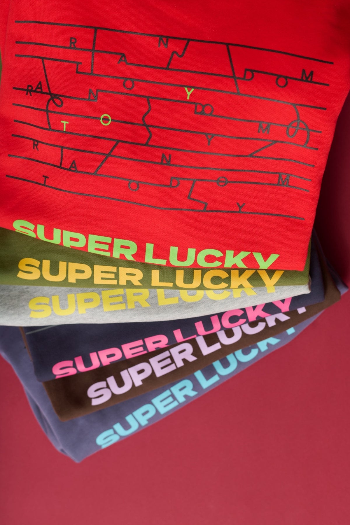 SUPER LUCKY SWEAT