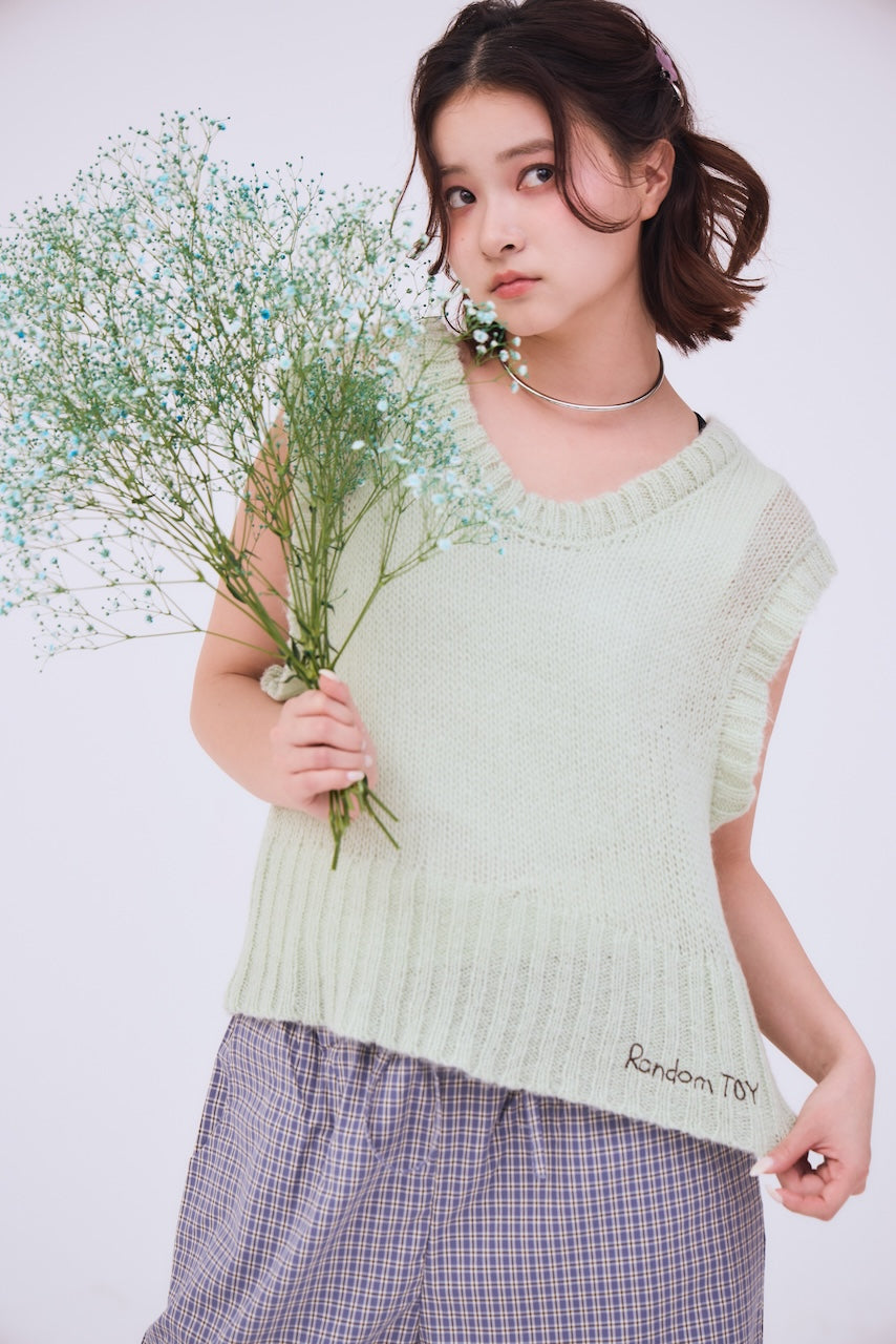 SOFT KNIT VEST
