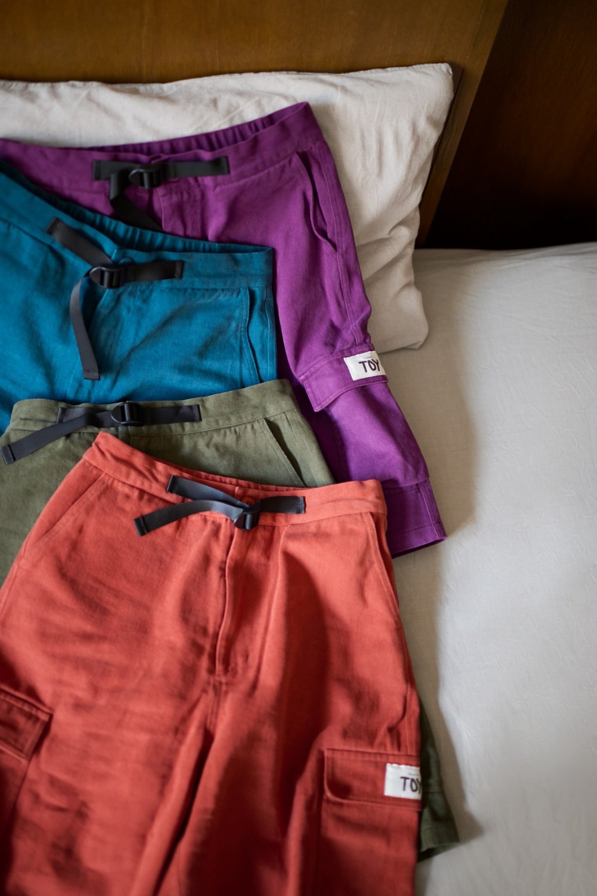 COLOR HALF PANTS